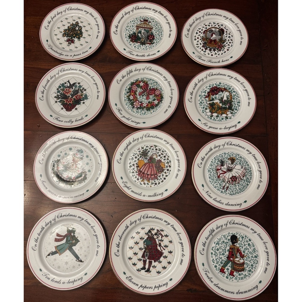 12 Days Of Christmas Complete Set Domestications Gold Rimmed‎ Plates 8 1/8"